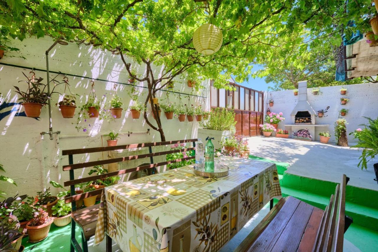 Apartman Ana Малий Лошинь Екстер'єр фото